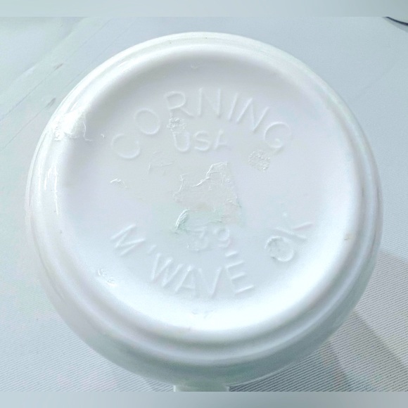 Corelle by Corning coffee cups, bowls and plates (12 pieces) - Picture 5 of 7